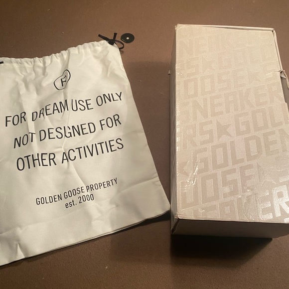 Golden Goose Yeah Sneakers - Picture 9 of 10